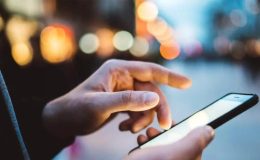 Dolandırıcılıkta yeni yöntem: Telefonlara sızarak banka hesaplarını boşaltıyorlar!