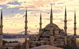Vakanüvis yazdı: Ezan, nasıl ezan oldu?