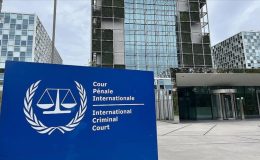 Mossad, eski UCM Başsavcısı’nı tehdit etti