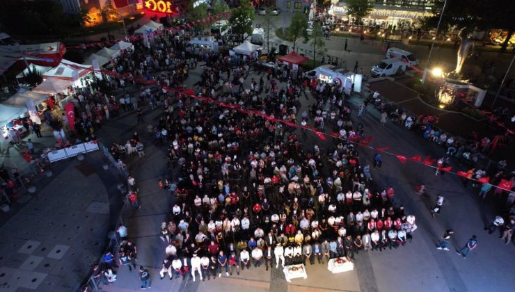 Yurdun dört bir yanından vatandaşlar, 15 Temmuz’da etkinliklere katıldı